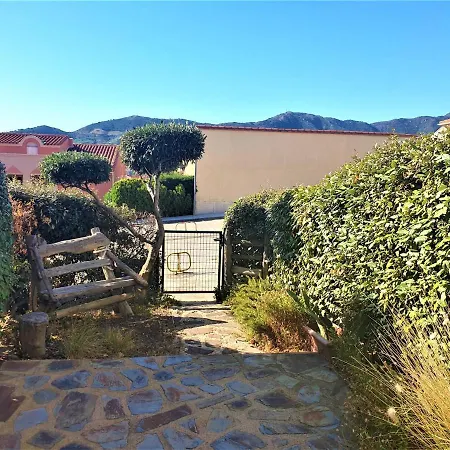 T2 A Avec Jardinet, Parking, Et Proche - Fr-1-309-260 * Banyuls-sur-Mer