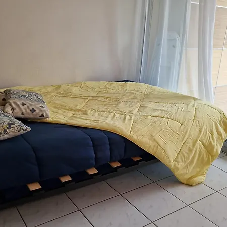 T2 Avec Parking Et Jardin à 300 M De La - Fr-1-309-260 *