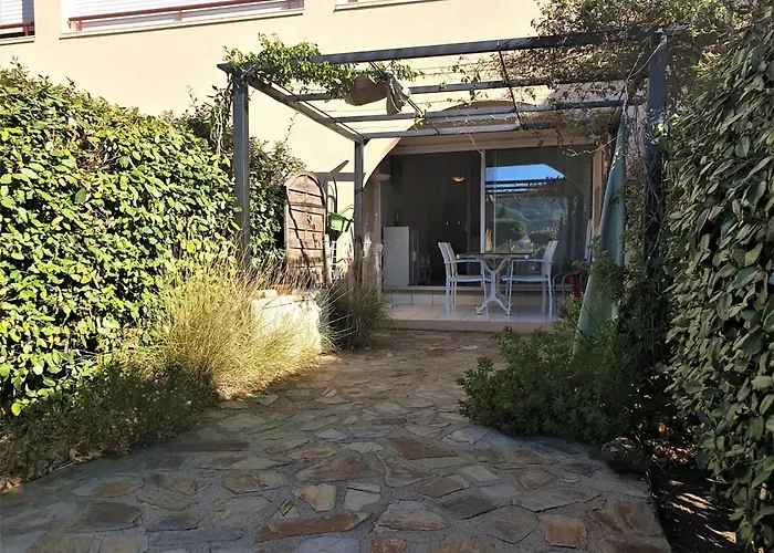 Appartamento T2 Avec Jardinet, Terrasse Et Parking à - Fr-1-309-260 Banyuls-sur-Mer